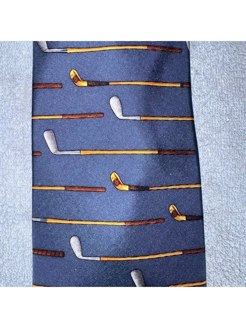 NWOT Vintage Alynn Neckwear Vintage Woods & Irons Golf Themed Silk Neck Tie